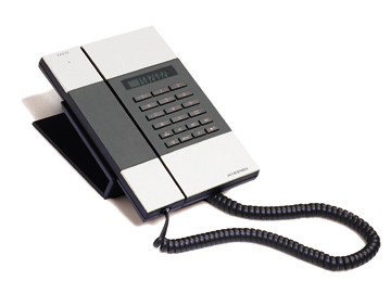 Jacob Jensen/T-3�f�U�C�� �d�b�@