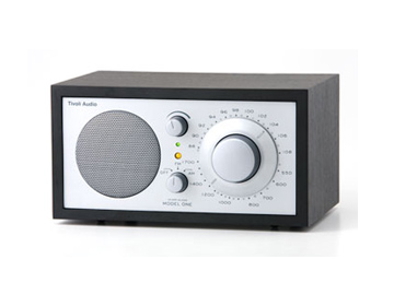 Tivoli Audio �`�{�� �I�[�f�B�Imodel one/��_�V���o�[