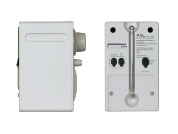 Tivoli Audio �`�{�� �I�[�f�B�I/PAL�p��image