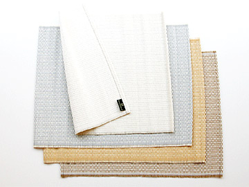 woodnotes/luncheon-mat/brightcolor