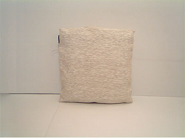 woodnotes/cushion/white-natural