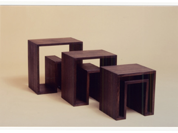 �A�{�[�h/�l�X�e�B���O �e�[�u��/�_�[�N�u���E��