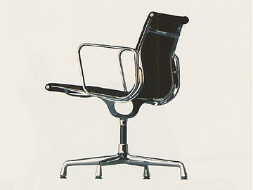 �n�[�}���~���[/�C�[���Y/�A���~�i�� �O���[�v �`�F�A