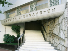 �}���V����������3